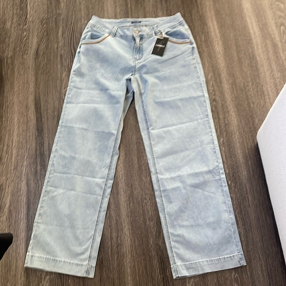 BLUEJEANS